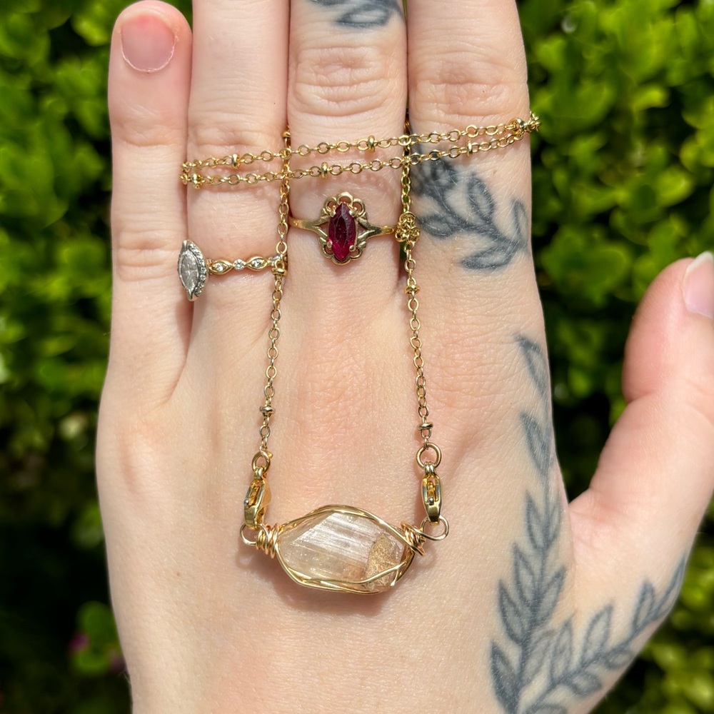 White kunzite interchangeable necklace